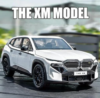 1:24 B-M-W XM SUV - White - image 9