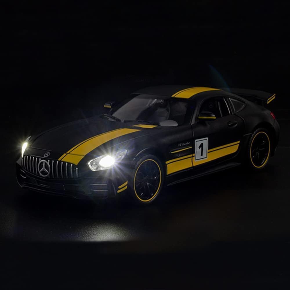 1:24 AMG GTR - Black - image 5