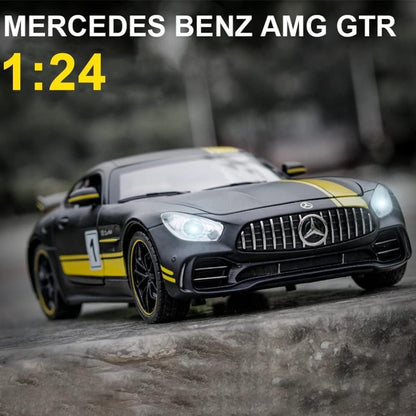 1:24 AMG GTR - Black - image 3