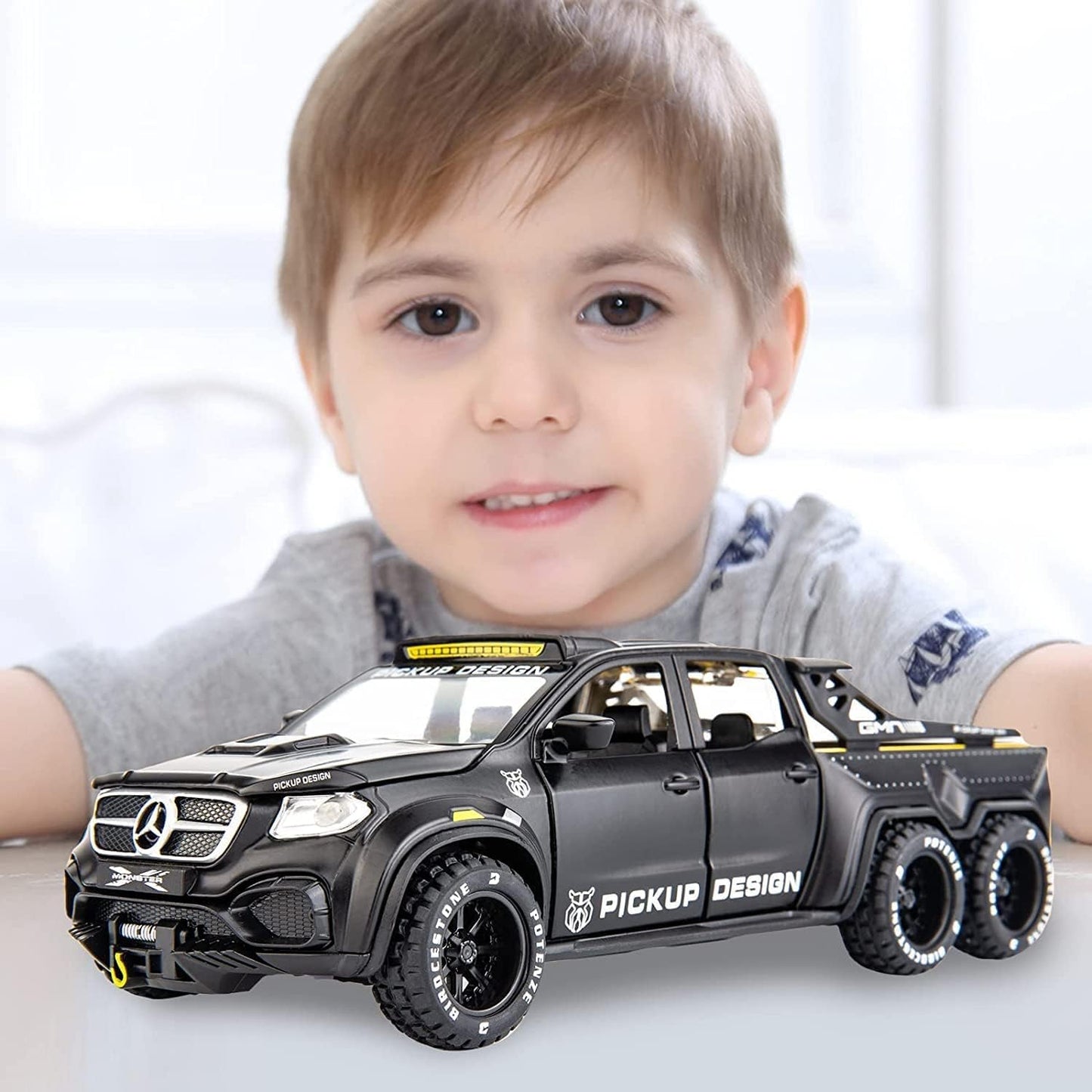 Mrcedes Benz X-Class 6 * 6 Wheel Alloy Pickup - Black - image 5