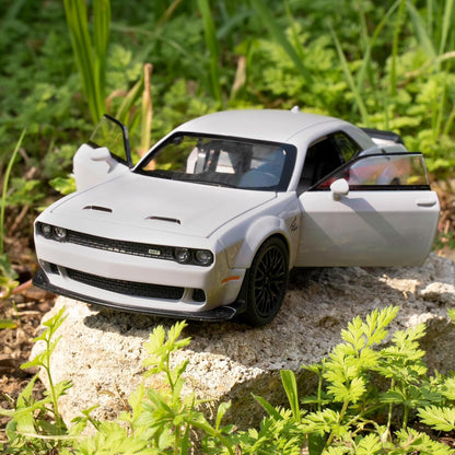 1:32 Hellcat Dodge Challenger SRT - Grey - image 7