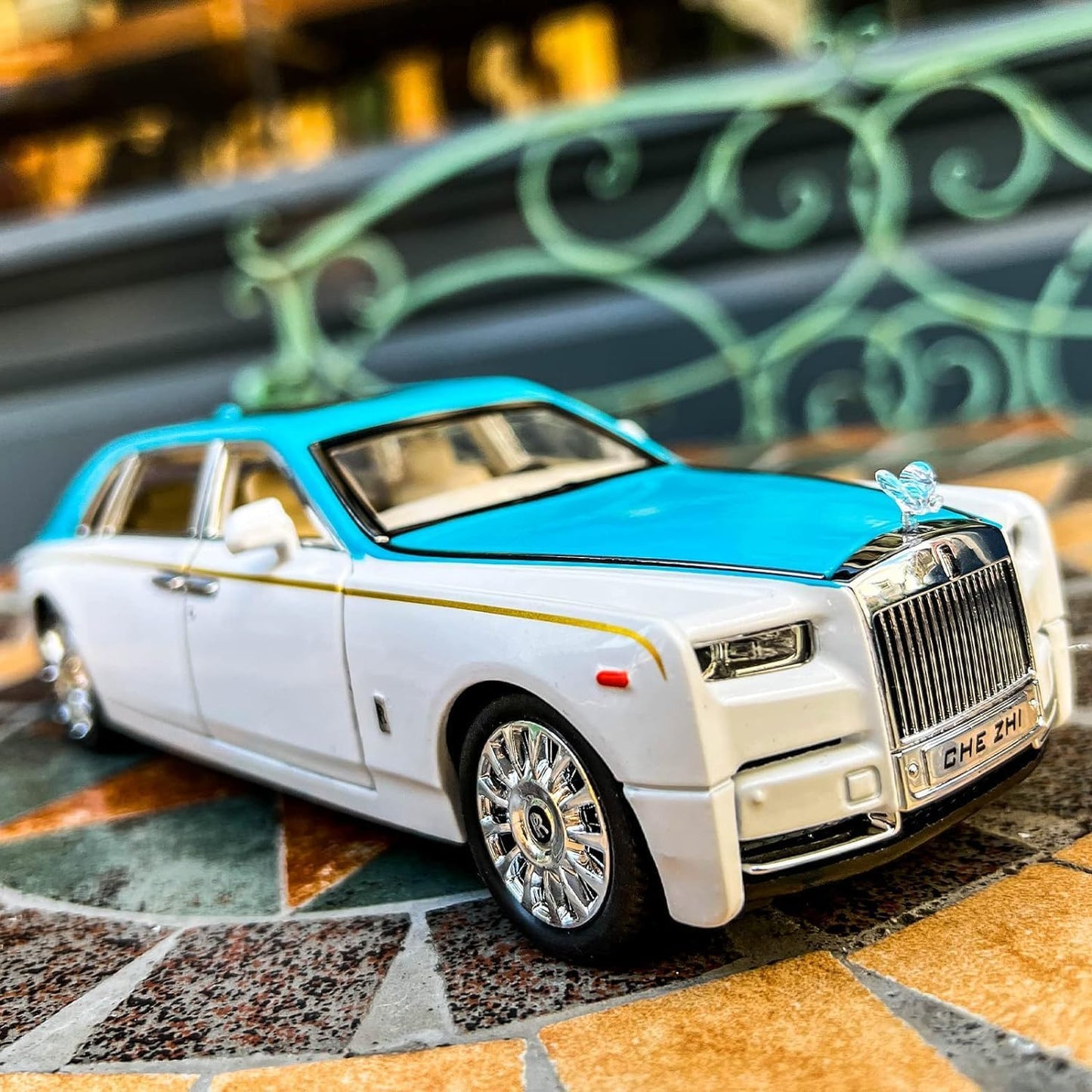 Rolls-Royce Phantom - Blue - image 6