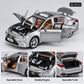 1:24 Die-Cast Lexus Sedan – features
