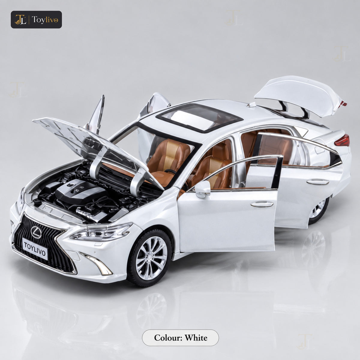 1:24 Die-Cast Lexus Sedan – white