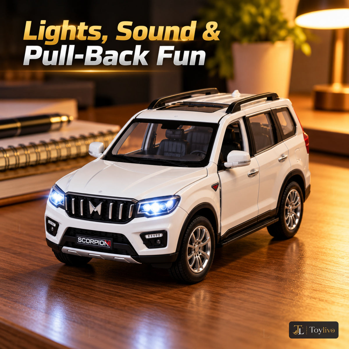 1:32 die-cast SUV model – white – Lifestyle