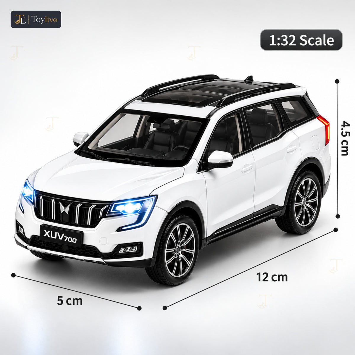 1:32 die-cast XUV700 SUV model – features