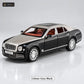 1:24 Die-Cast Luxury Sedan – grey black